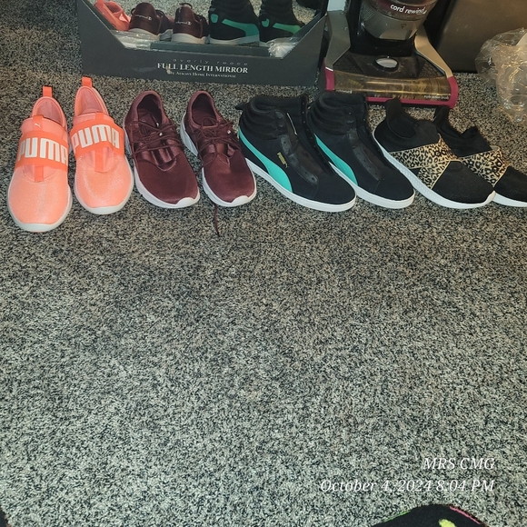 WOMENS BRAND NAME SHOES- SIZE 11- CHOOSE 1 COLOR-$30 OR $80 FOR ALL 4 - Picture 2 of 10